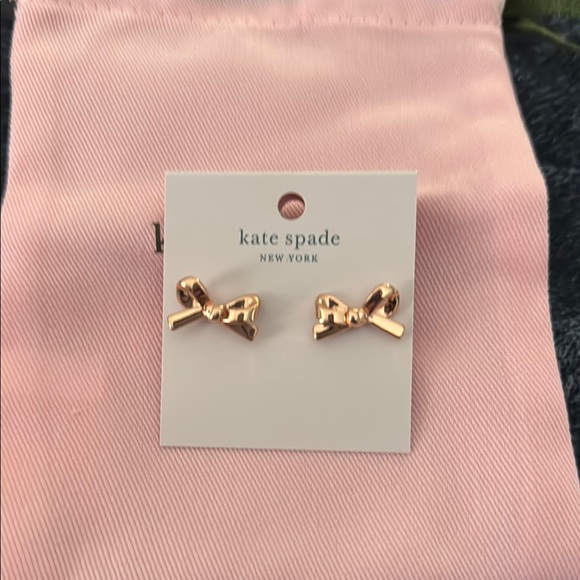 Kate Spade Rose Gold Bow Jewelry Set - Picture 7 of 16